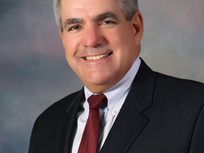 New USF Board of Trustees chairperson Joseph T. Mallof.
