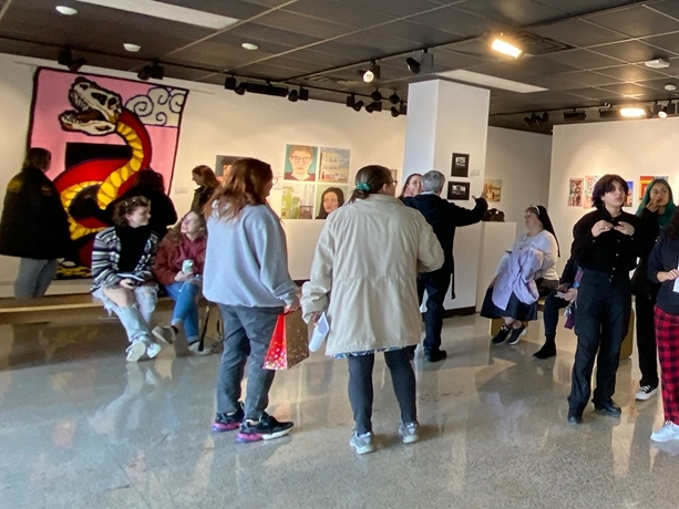 News small post card thumbnail