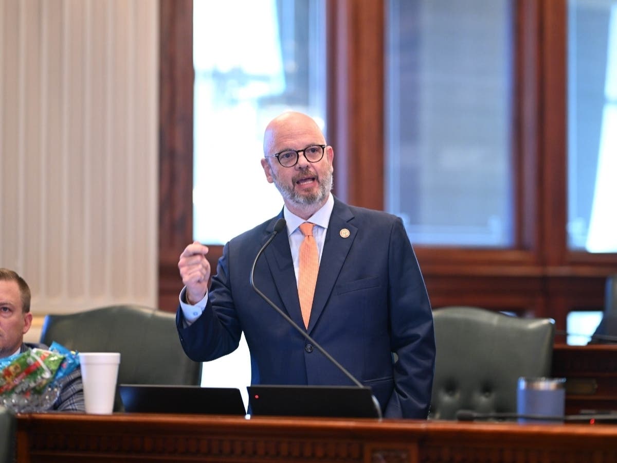 State Rep. Jeff Keicher speaking on the floor of the Illinois House of Representatives. 