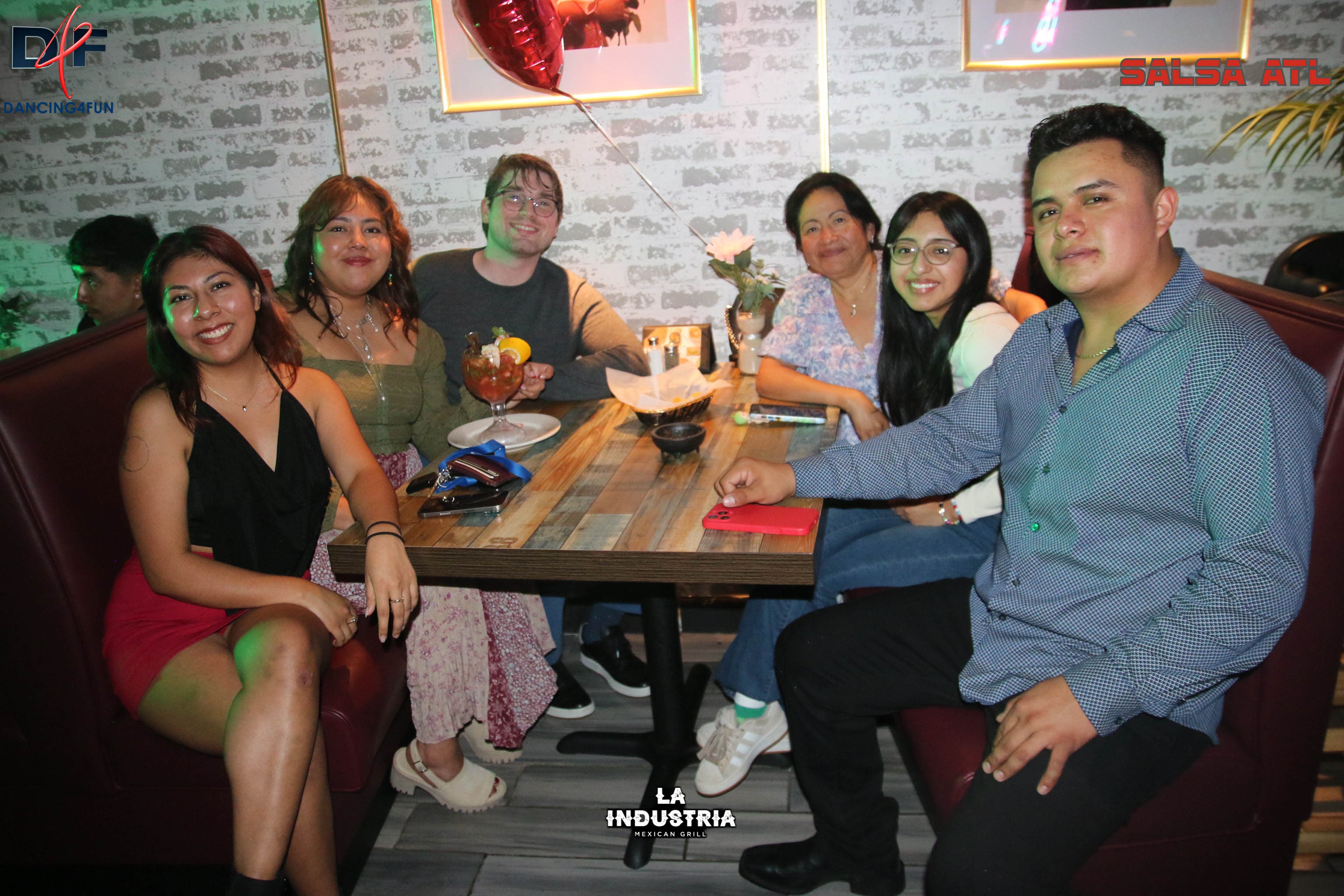 Sunday Havana Nights Latin Night @ La Industria Mexican Grill 