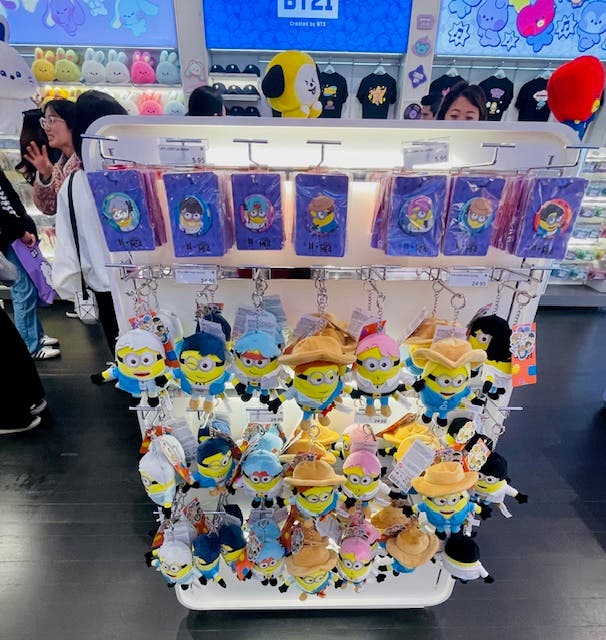 Iconic Universal Merchandise. Photo Jill Weinlein