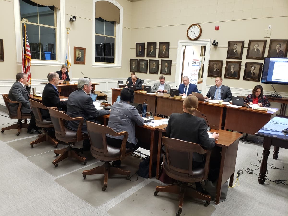 The Board of Aldermen had a lengthy discussion on marijuana - which followed residents' lengthy discussion on marijuana.