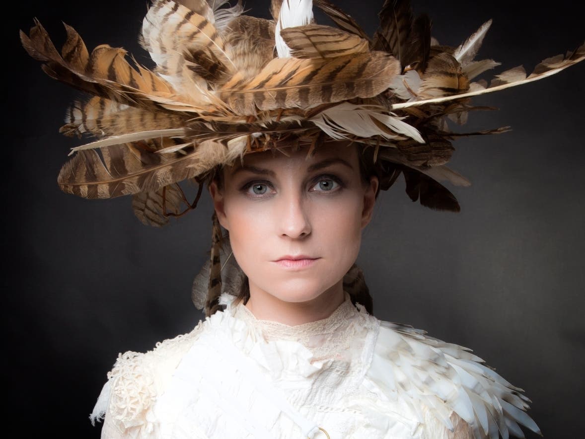 Baylin Artist and Scottish Gaelic vocalist Julie Fowlis of Inverness, Scotland