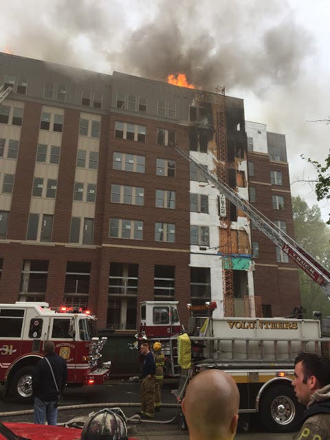 https://patch.com/img/cdn20/users/22877169/20170425/104504/styles/raw/public/article_images/college_park_fire_1-1493131313-2347.jpg
