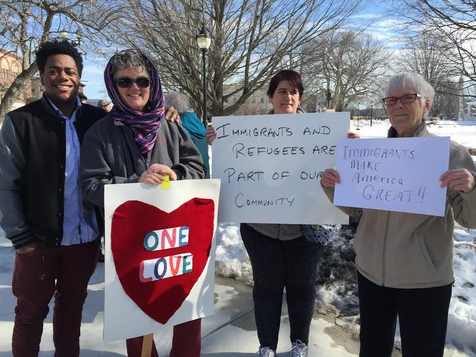 News small post card thumbnail