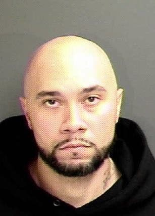 https://patch.com/img/cdn20/users/22878689/20161209/103856/styles/raw/public/article_images/groton_new_london_narc-1481297893-1363.jpg