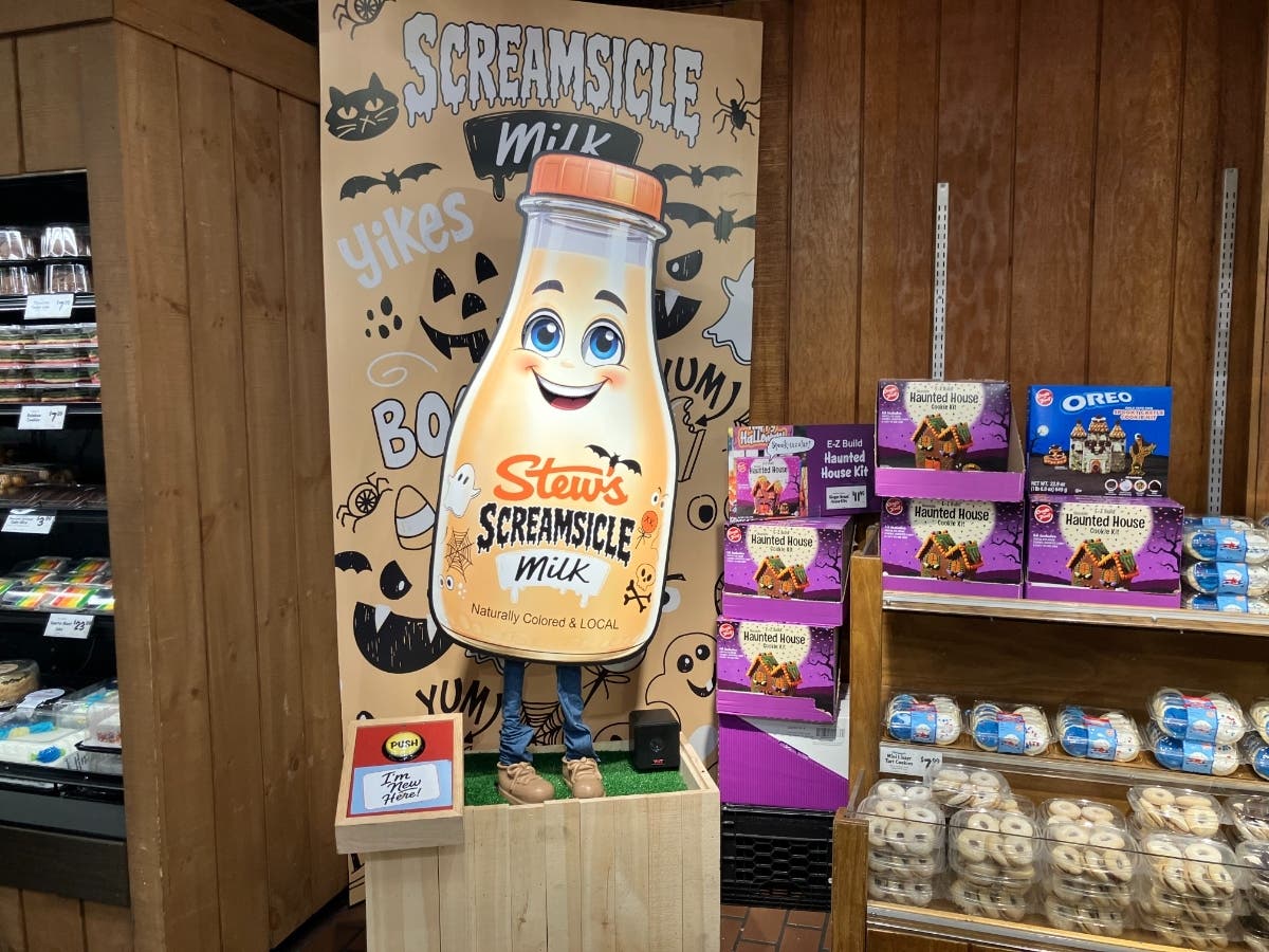 Stew Leonard's Announces New Halloween-Themed Milk, Holiday Cookie