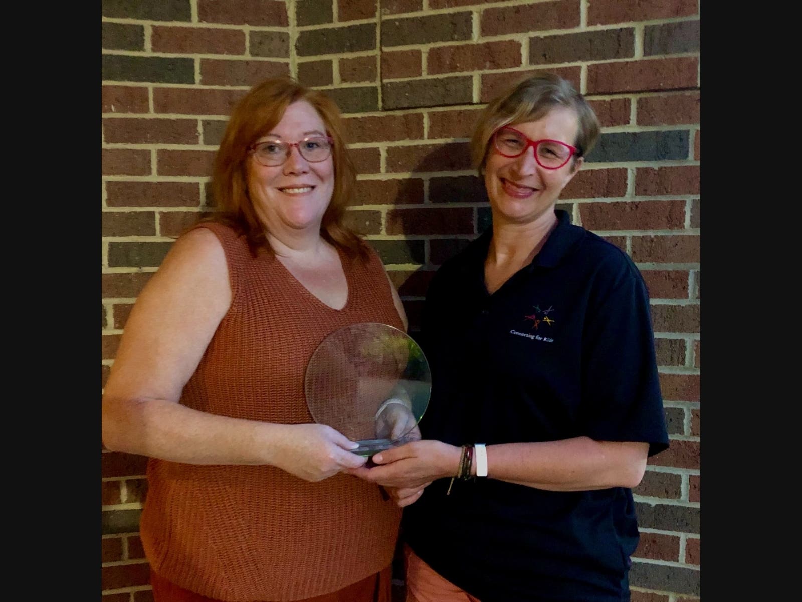 (l-r) Tish Henry and Connecting for Kids Executive Director Sarah Rintamaki