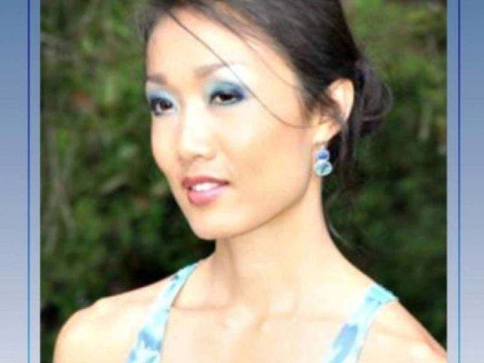 The sister of Rebecca Zahau, whose bound and nude body was found hanging from a balcony at a historic Coronado mansion, offered a $100,000 reward Wednesday for anyone offering new information that could lead to the arrest and conviction of Adam Shacknai –