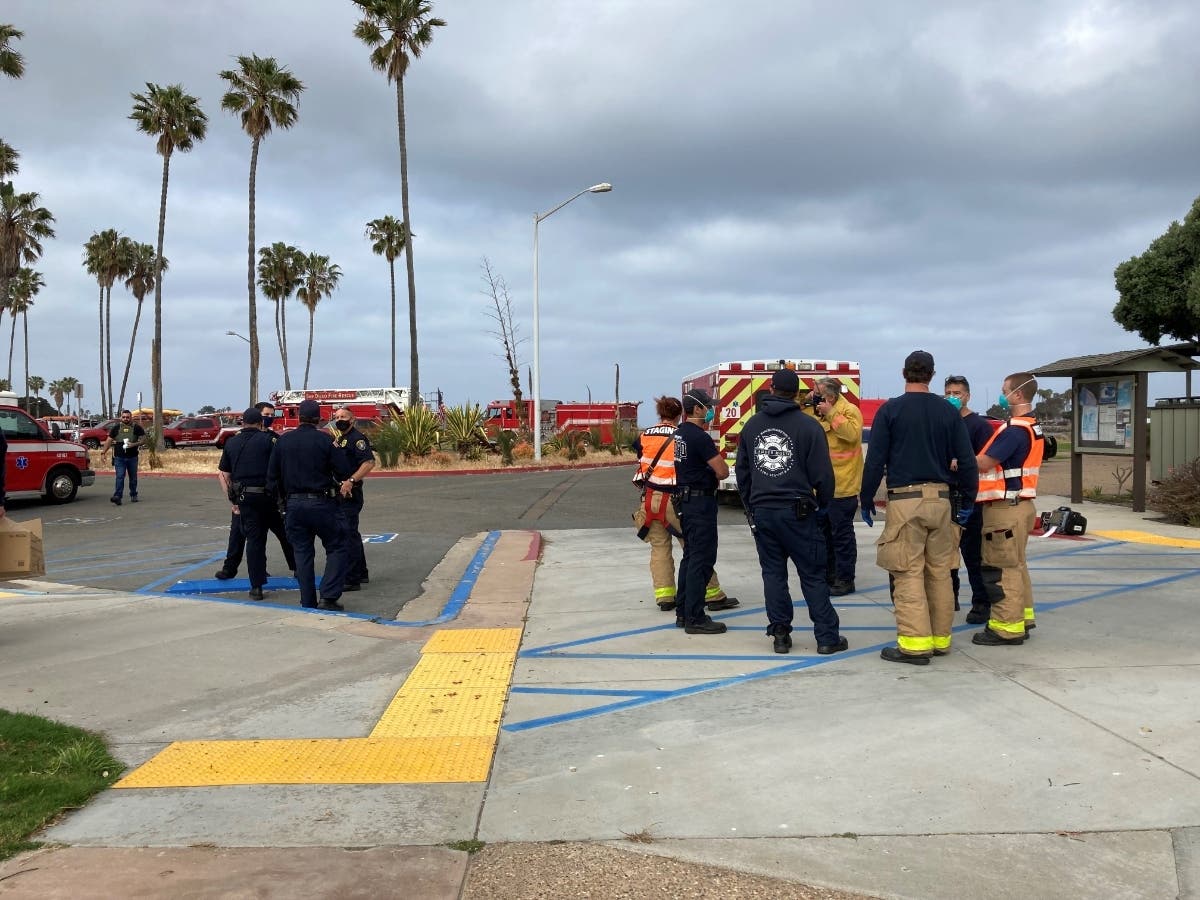 A total of 15 people from the suspected smuggling boat were in custody Thursday morning, authorities said.