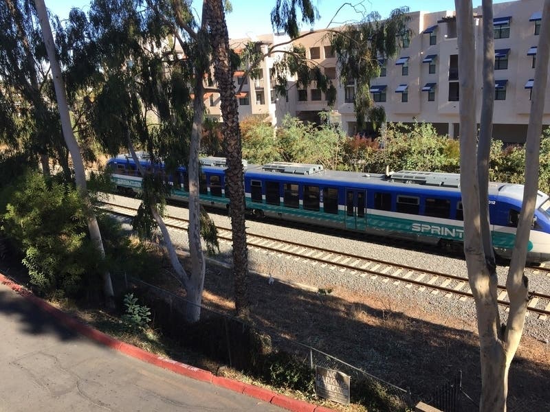 The North County Transit District announced that the promotional Sprinter/Breeze Monthly Pass is now available for purchase.
