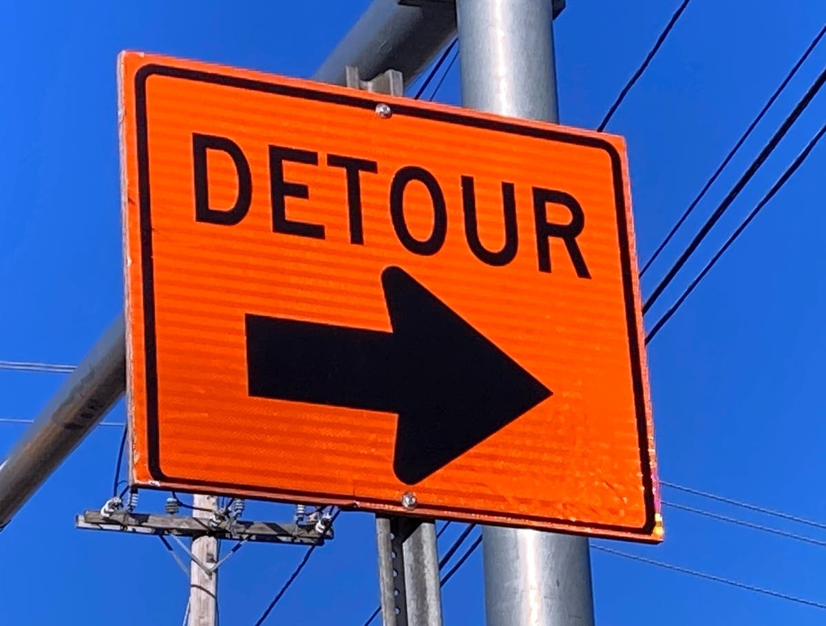 Drivers were advised they can use southbound Interstate 5 to get to eastbound state Route 52 or eastbound Interstate 8 in order to reach southbound Interstate 805 on the other side of the closure.