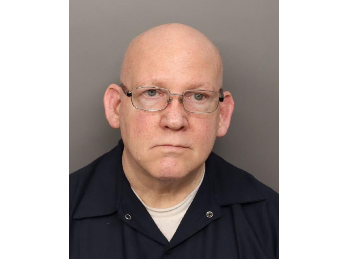 Gary Snavely, a 63-year-old registered sex offender, is expected to live in Borrego Springs.