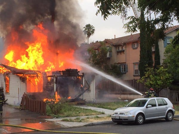https://patch.com/img/cdn20/users/22880695/20160606/080018/styles/raw/public/article_images/fremont_fire_2.jpg