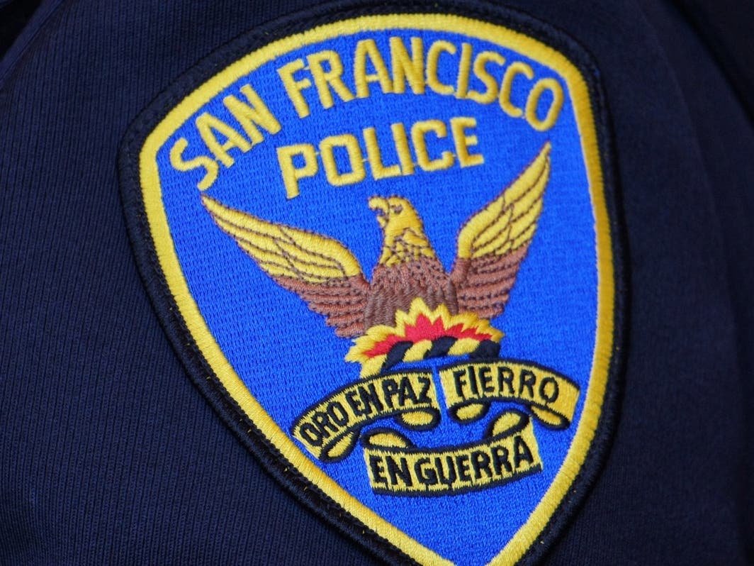 San Francisco police are defending the actions of one of their officers who was accused of doing nothing during a vehicle break-in in the city.