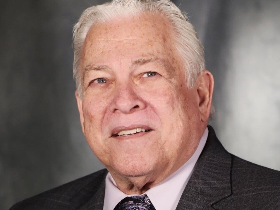 Mayor Steve Swartz passed away in early May, 2019.
