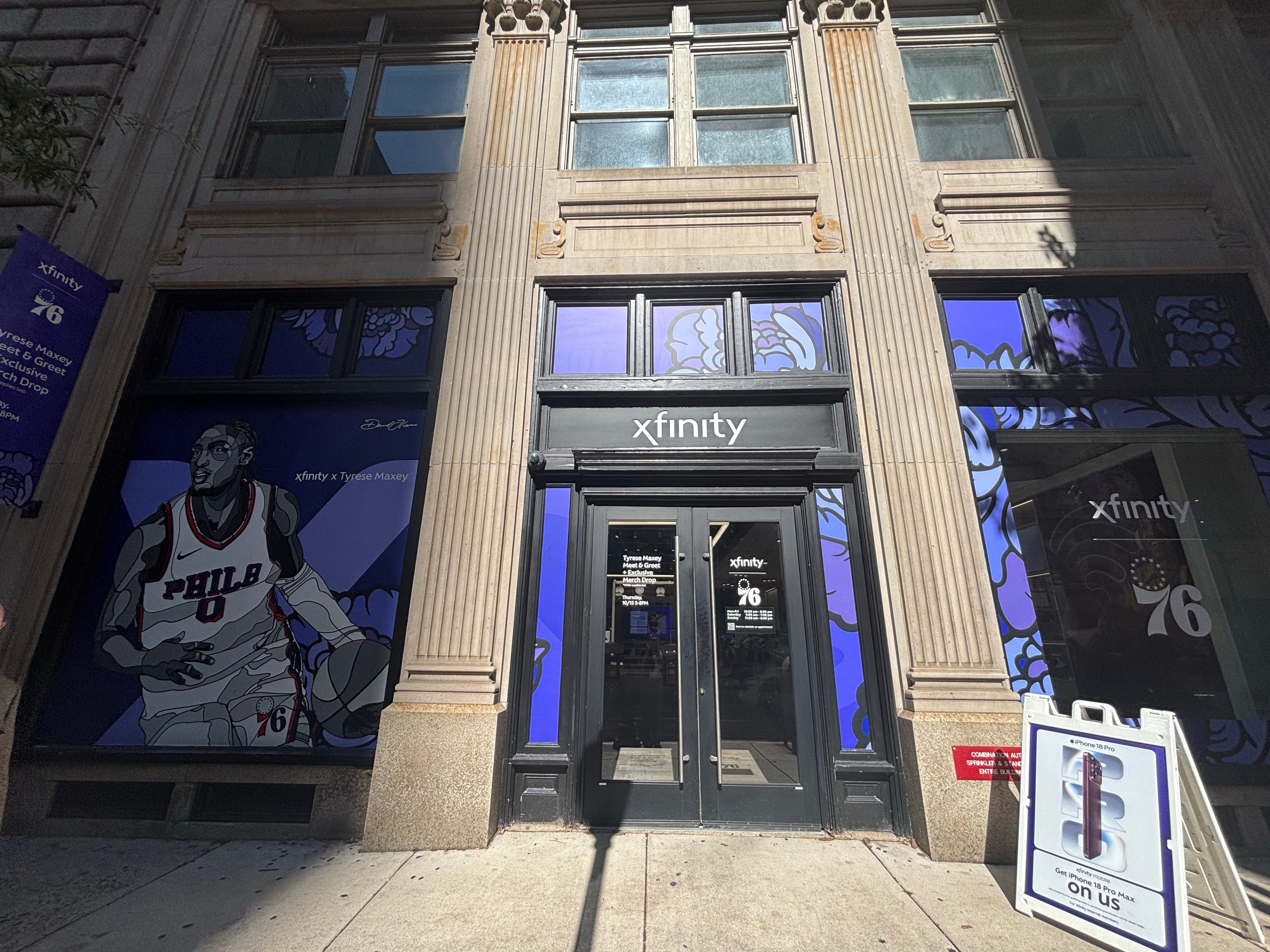 Tyrese Maxey Joins Free Xfinity 76ers Fan Celebration in Philadelphia