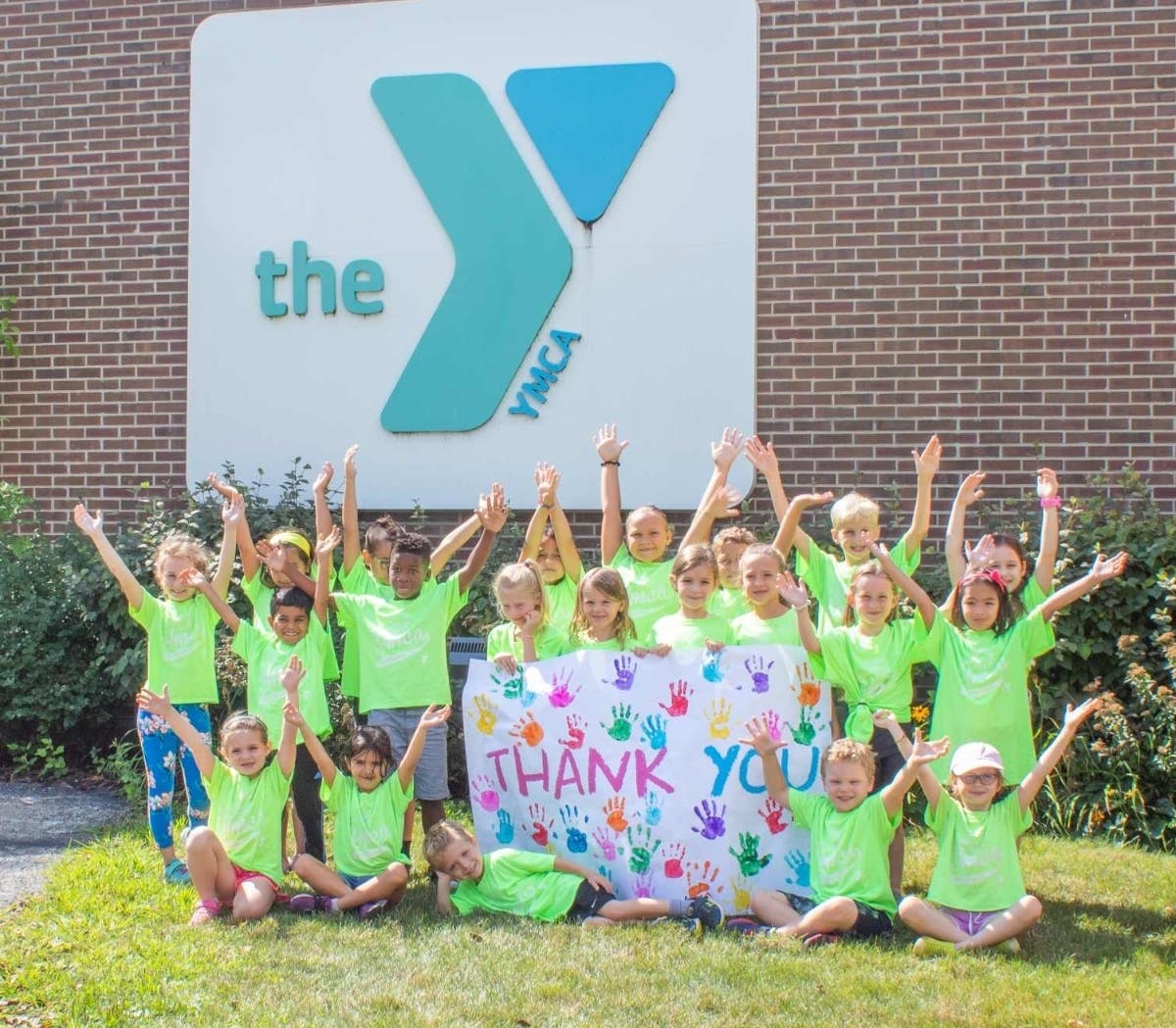 Photo Caption:  The North Suburban YMCA was honored with eight 2022 Reader’s Choice awards including best camp, sports camp, swim school, art studio, dance, fitness center/gym, bar/bat mitzvah venue, and kids birthday party venue.