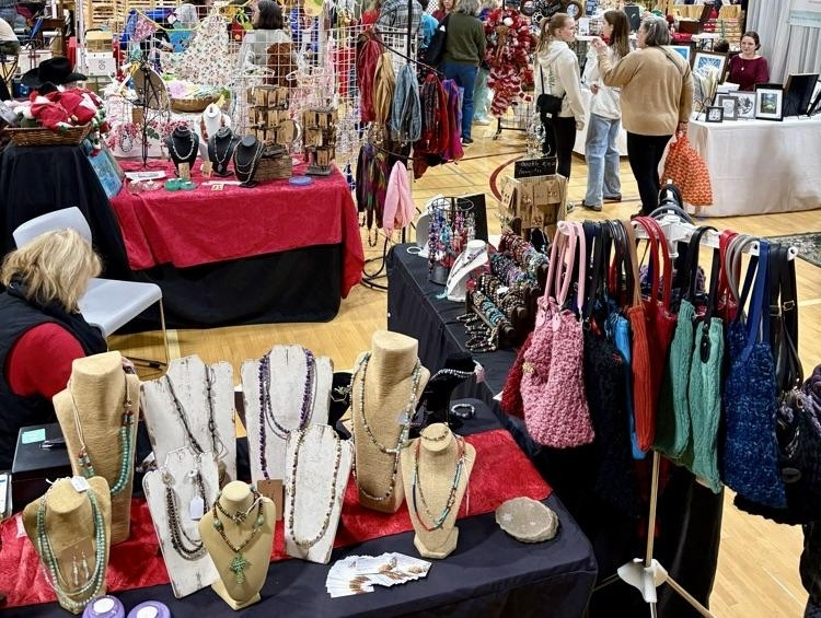 North Suburban YMCA in Northbrook Hosts First-Ever Craft Fair on November 29 from 12 to 4 pm inviting the community to shop, discover handmade treasures, and support artisans