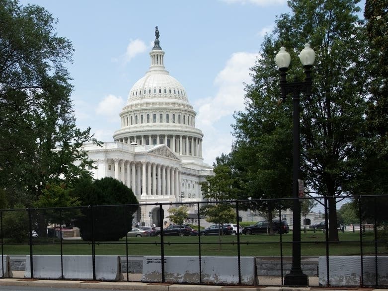  Capitol Fencing
