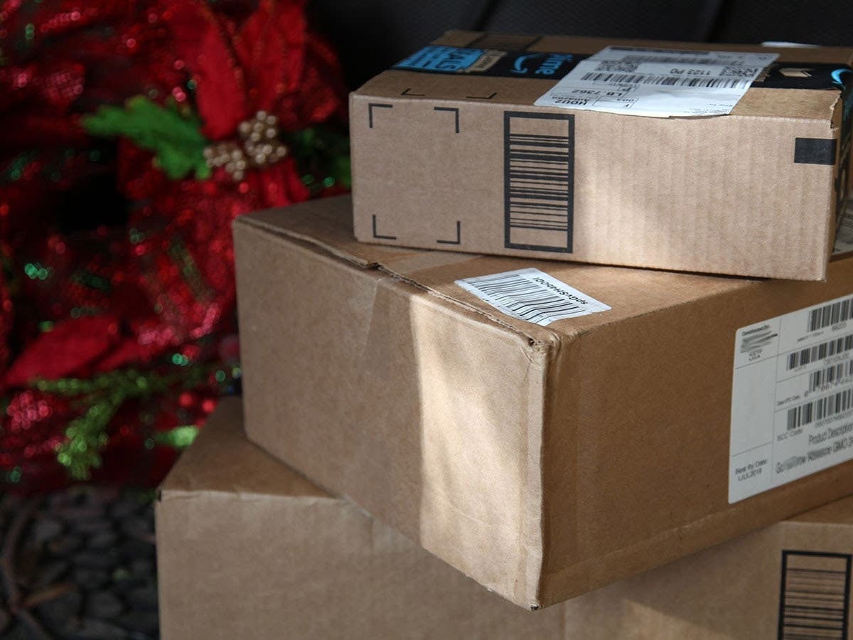 The omnibus transportation finance bill passed by the Minnesota House would raise revenue in a few different ways, including a new $0.75 "retail delivery fee."​