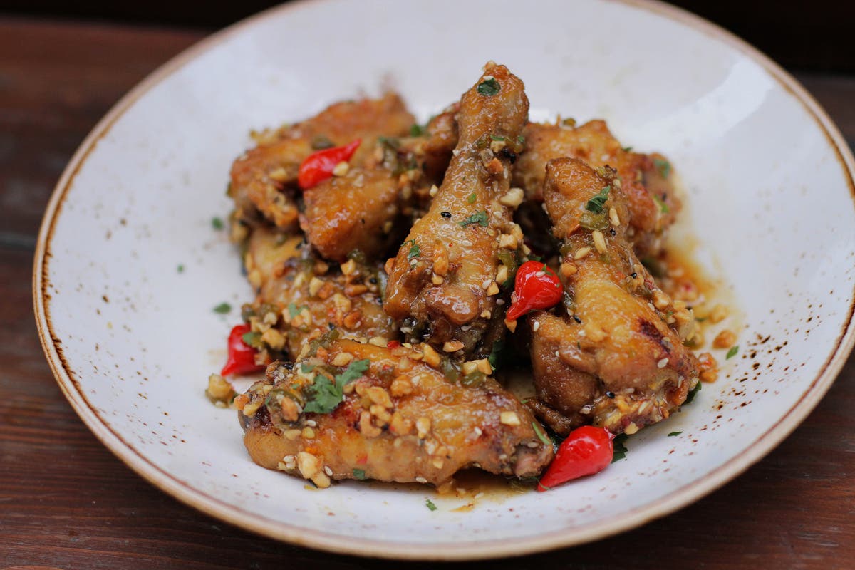 https://patch.com/img/cdn20/users/22887534/20180614/055712/styles/raw/public/processed_images/chili_peanut_wings-1529013162-3950.jpg