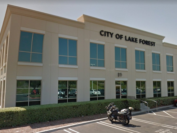 Applications are open for a vacant city council seat in Lake Forest.