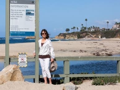 Jinger Wallace of Laguna Bluebelt wins the Cox Conserves Hero Award.