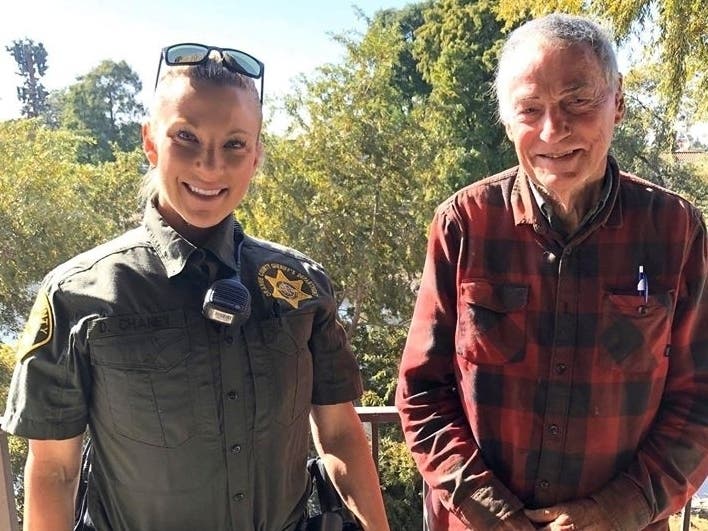 A friendship with an Orange County deputy led to this homeless veteran finding a home of his own.