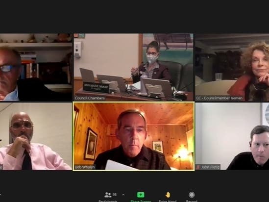 In what Peter Blake referred to as a "kangaroo court," three city councilmembers voted for censure after over a year of public complaints.