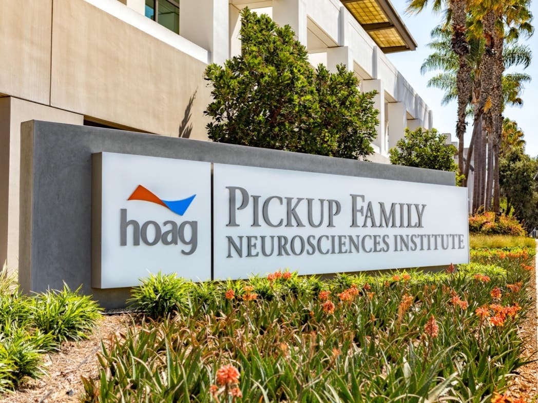 Patients are being enrolled in a Phase III clinical trial with treatment aimed at early symptom Alzheimer's disease.