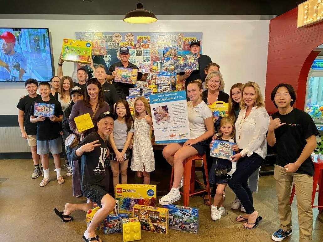Every September, in honor of Childhood Cancer Awareness Month, Sgt. Pepperoni’s Pizza Store fundraises for Julian’s LEGO Corner, an Orange County-based charity that donates new LEGO® kits for seriously ill hospitalized children to play with.