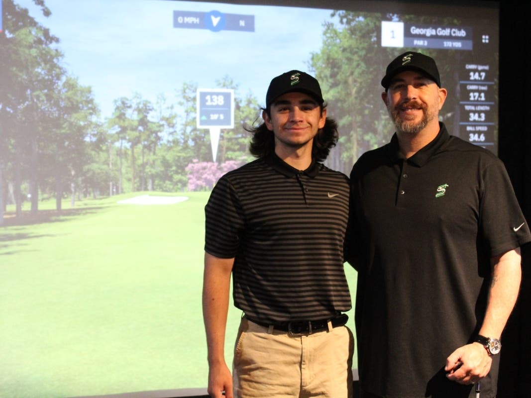 Temecula's Swing Indoor Golf Club Opens, In New Virtual Sport Trend
