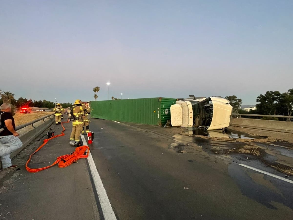 A semi-truck toppled heading westbound on Highway 60 late Wednesday night.