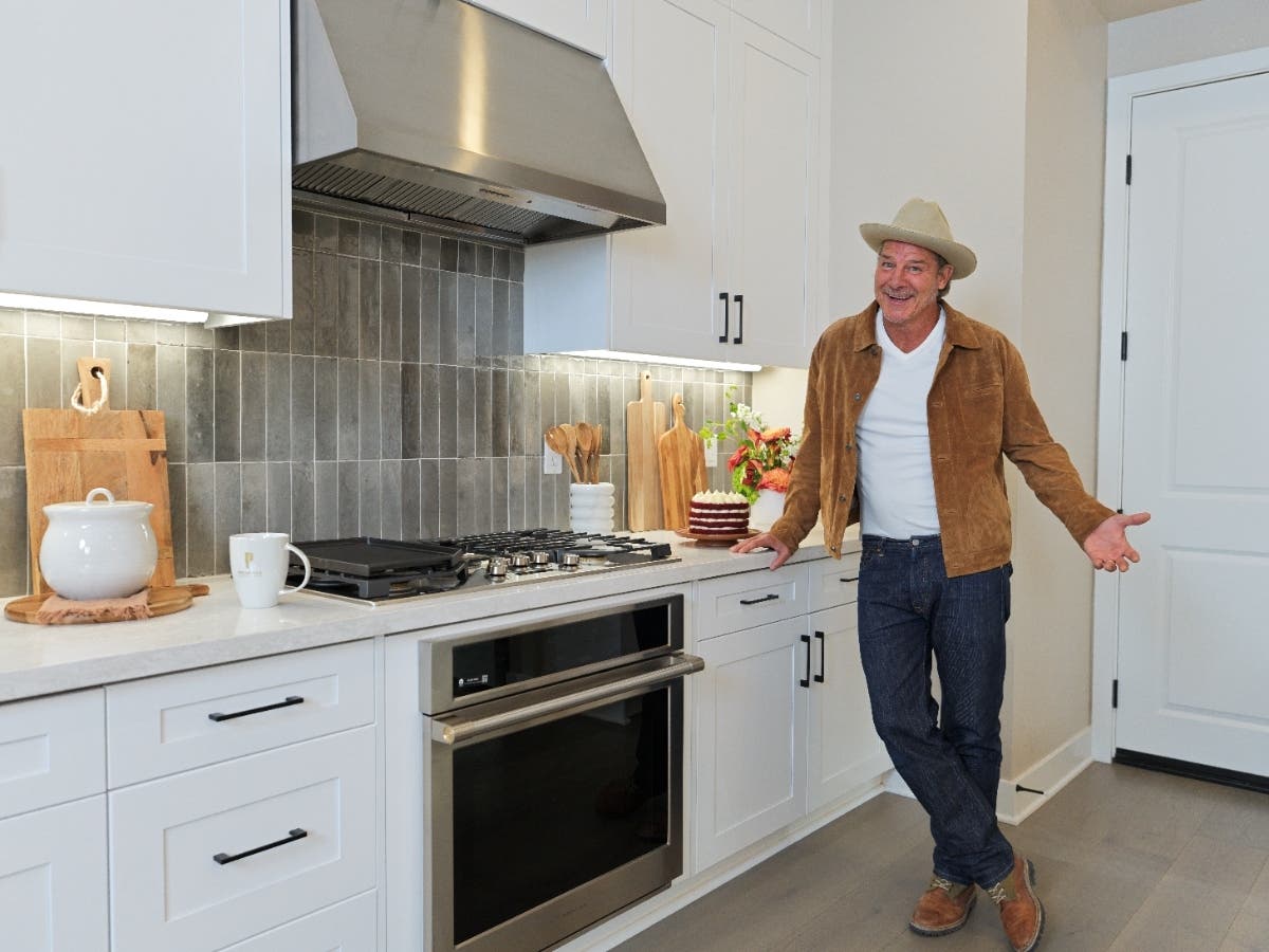 Ty Pennington is once again the spokesperson for the Pechanga Resort Casino Home Sweet Win Giveaway.