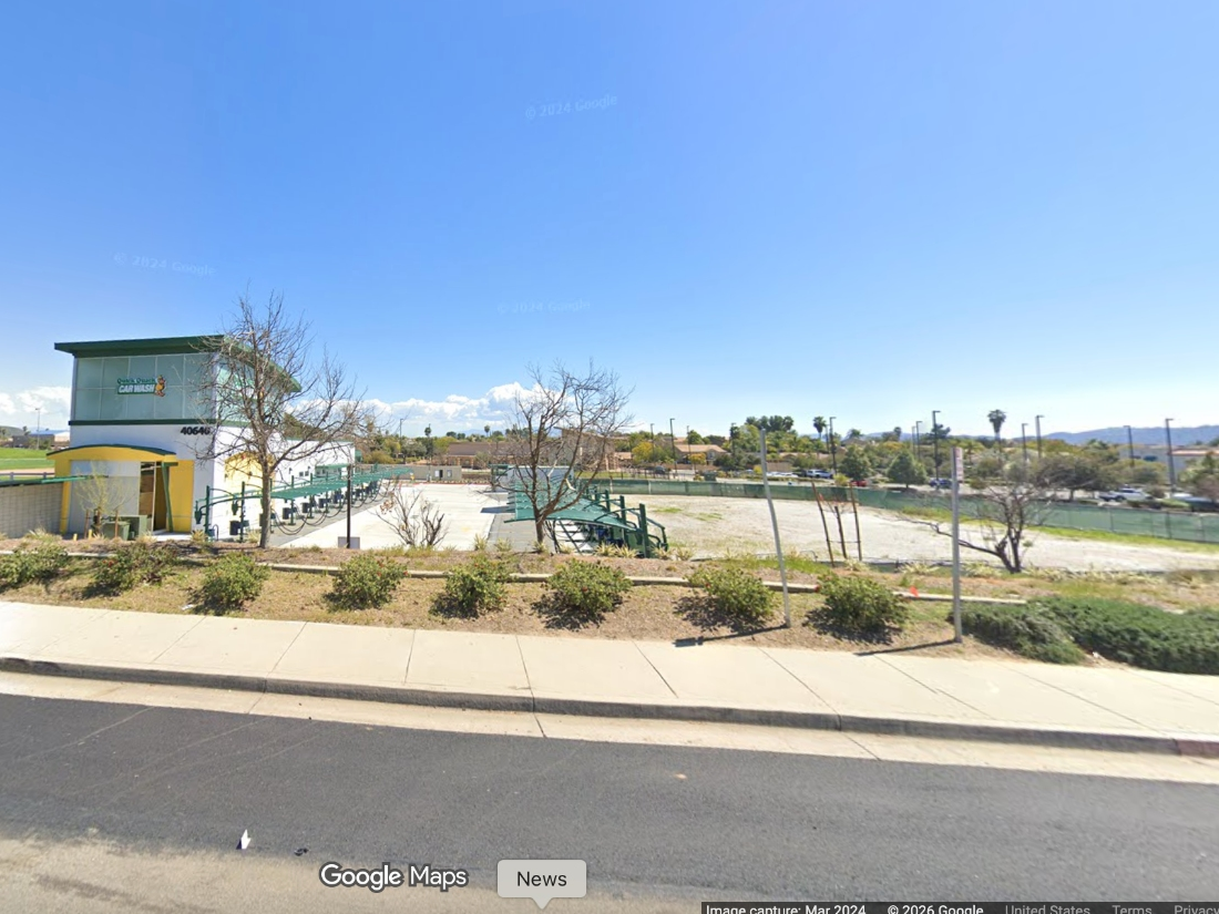 Murrieta Cal Oaks and Jackson business center.