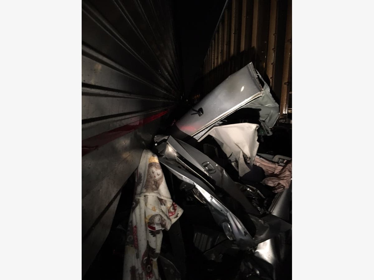 https://patch.com/img/cdn20/users/22889014/20190304/021801/styles/raw/public/processed_images/train_crash_1-1551726900-2142.jpg