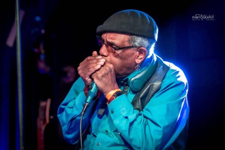 Professor Harp Band: Blues Concert