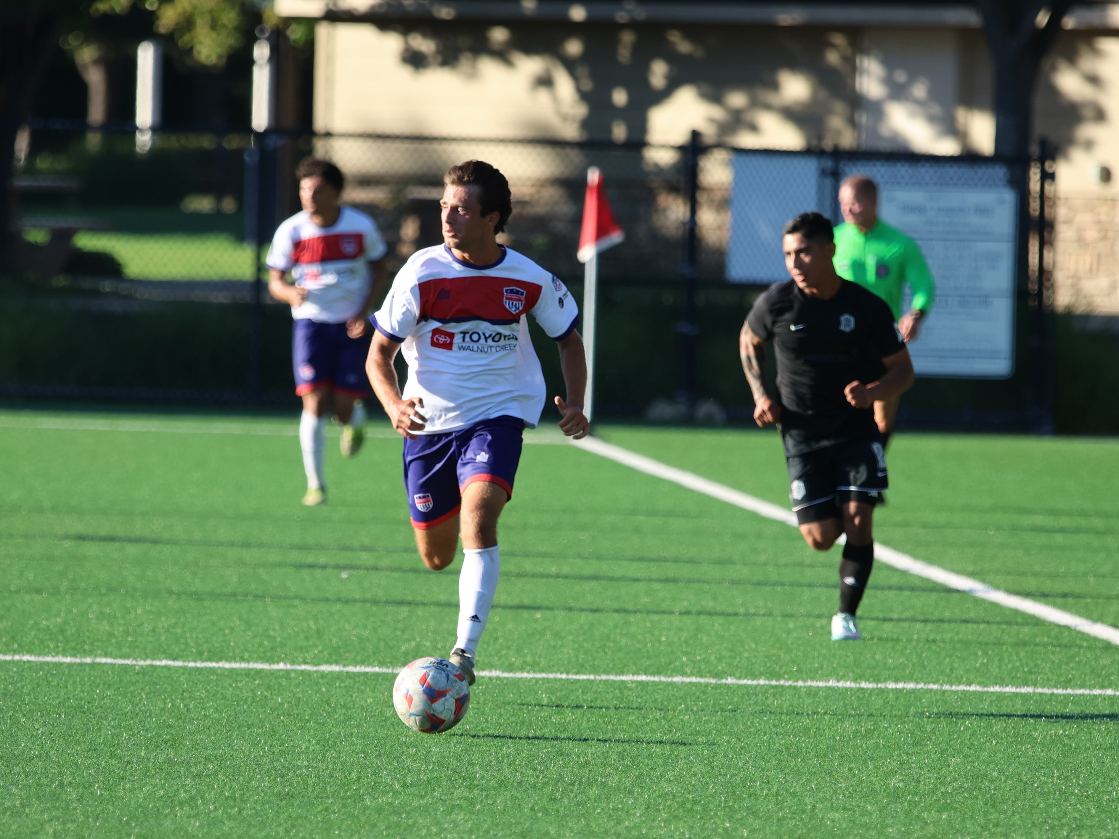 Free Men's Pro/Dev Soccer Match This Sunday
