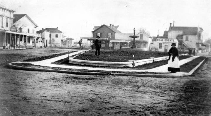 San Leandro Plaza, about 1880