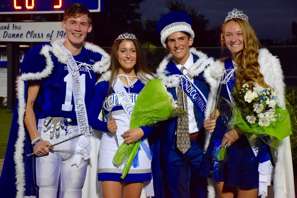 https://patch.com/img/cdn20/users/22892005/20171016/035344/styles/raw/public/processed_images/dahs_homecoming9-1508183516-3822.jpg