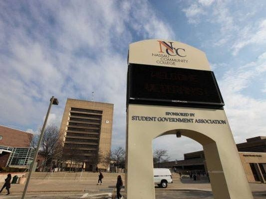 Nassau Community College received a $314,000 federal grant to expand its computer science program.