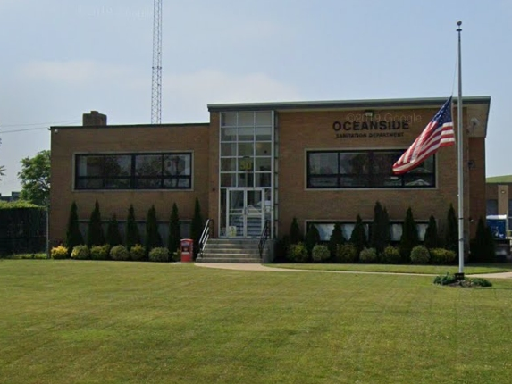 Oceanside Sanitation Commissioner Ryan Hemsley is facing calls to resign after offensive social media posts he allegedly made have come to light.