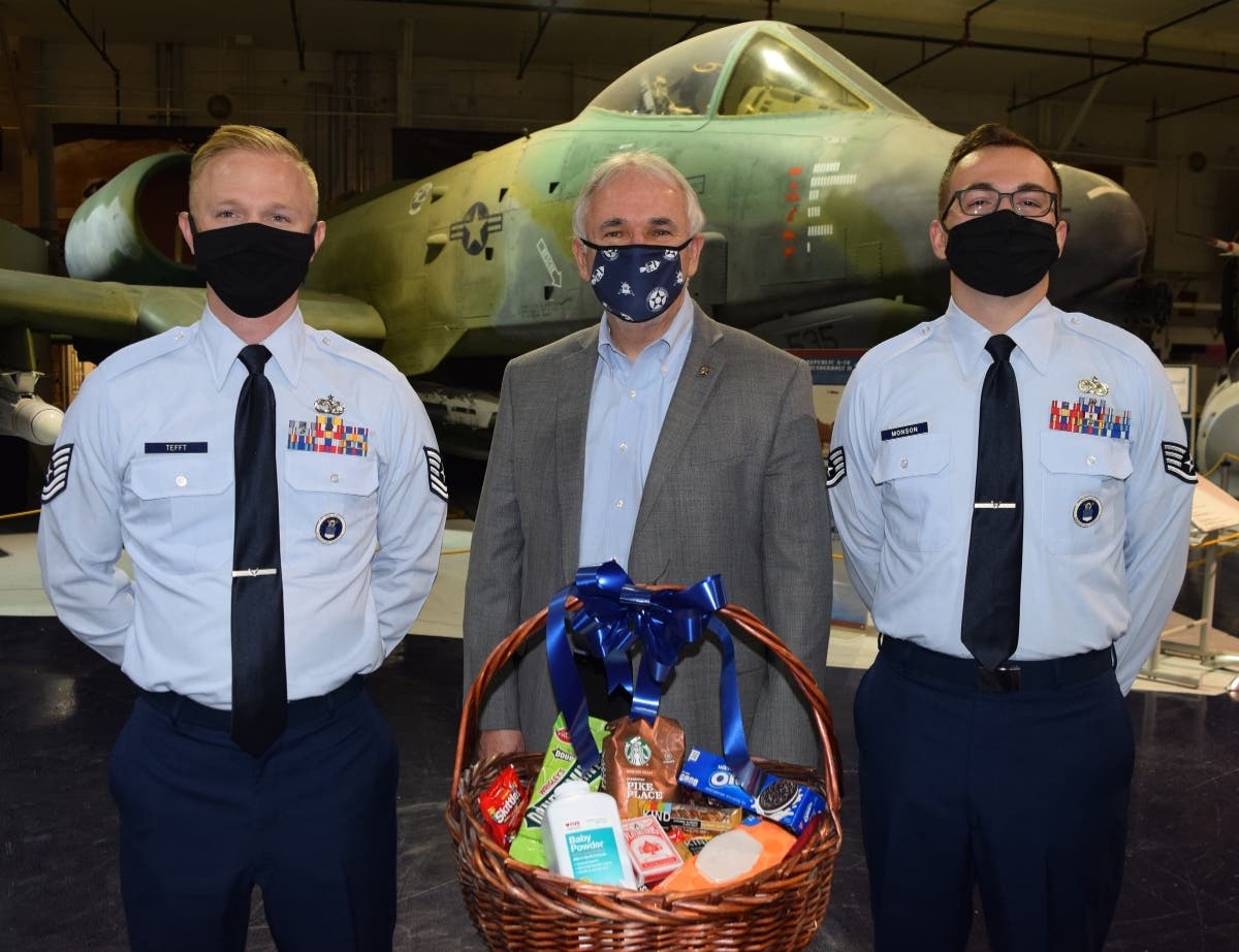 The Cradle of Aviation is teaming up with the U.S. Air Force’s Freeport office to send care packages to troops overseas this holidayseason.