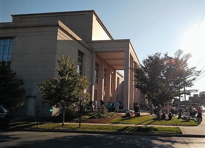 News small post card thumbnail