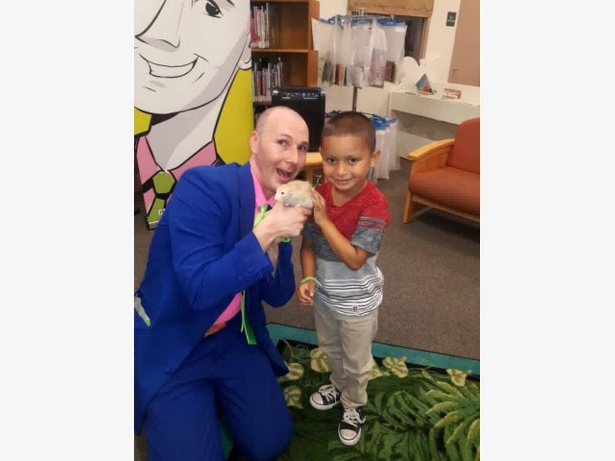 News small post card thumbnail