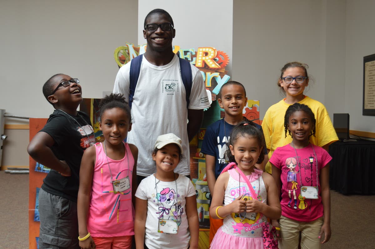 News small post card thumbnail