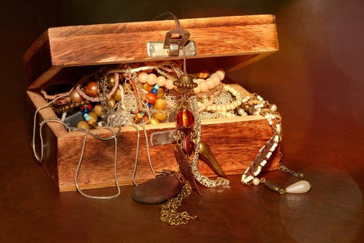 Put your unwanted jewelry to great use! Milwaukee, WI Patch