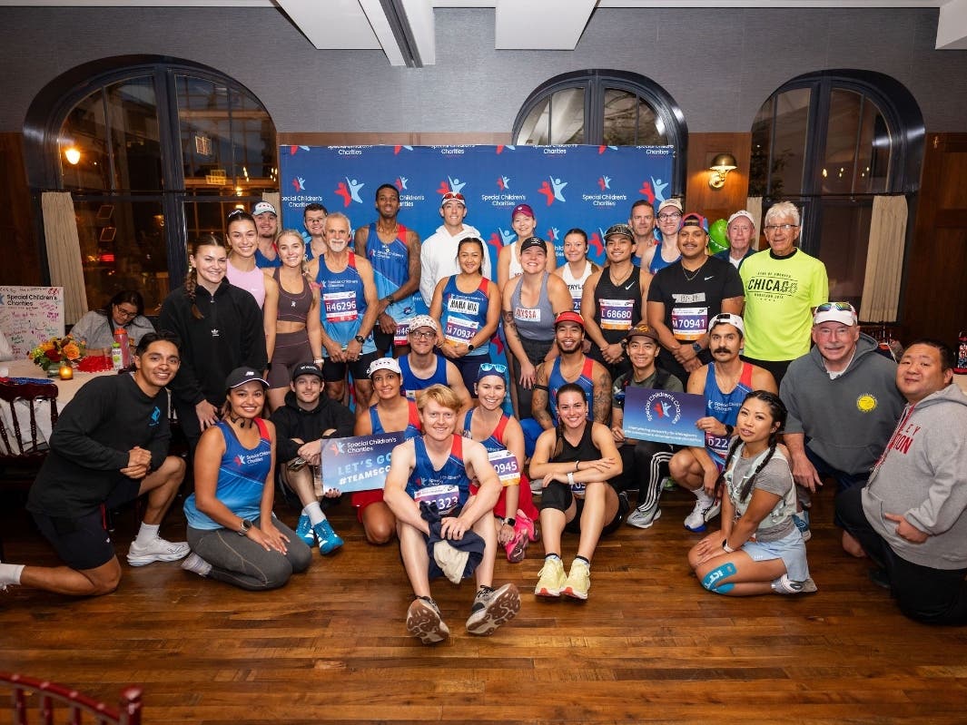 The Special Children's Charities 2026 Chicago Marathon Running Team.