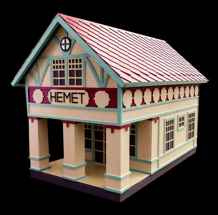 News small post card thumbnail